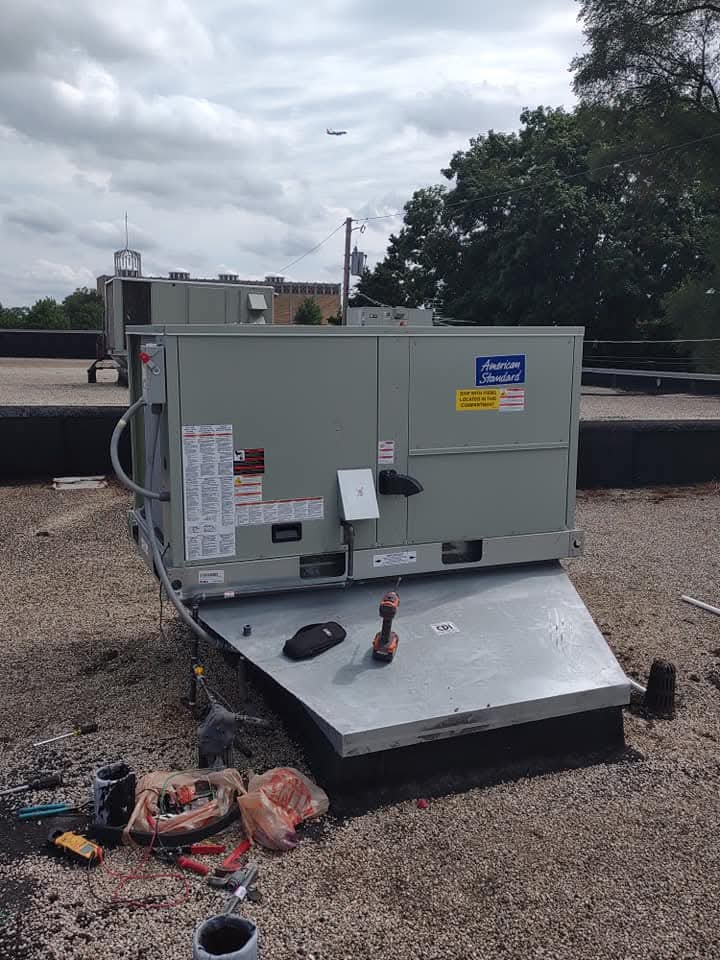 Rooftop HVAC Unit Replacement Done Right image