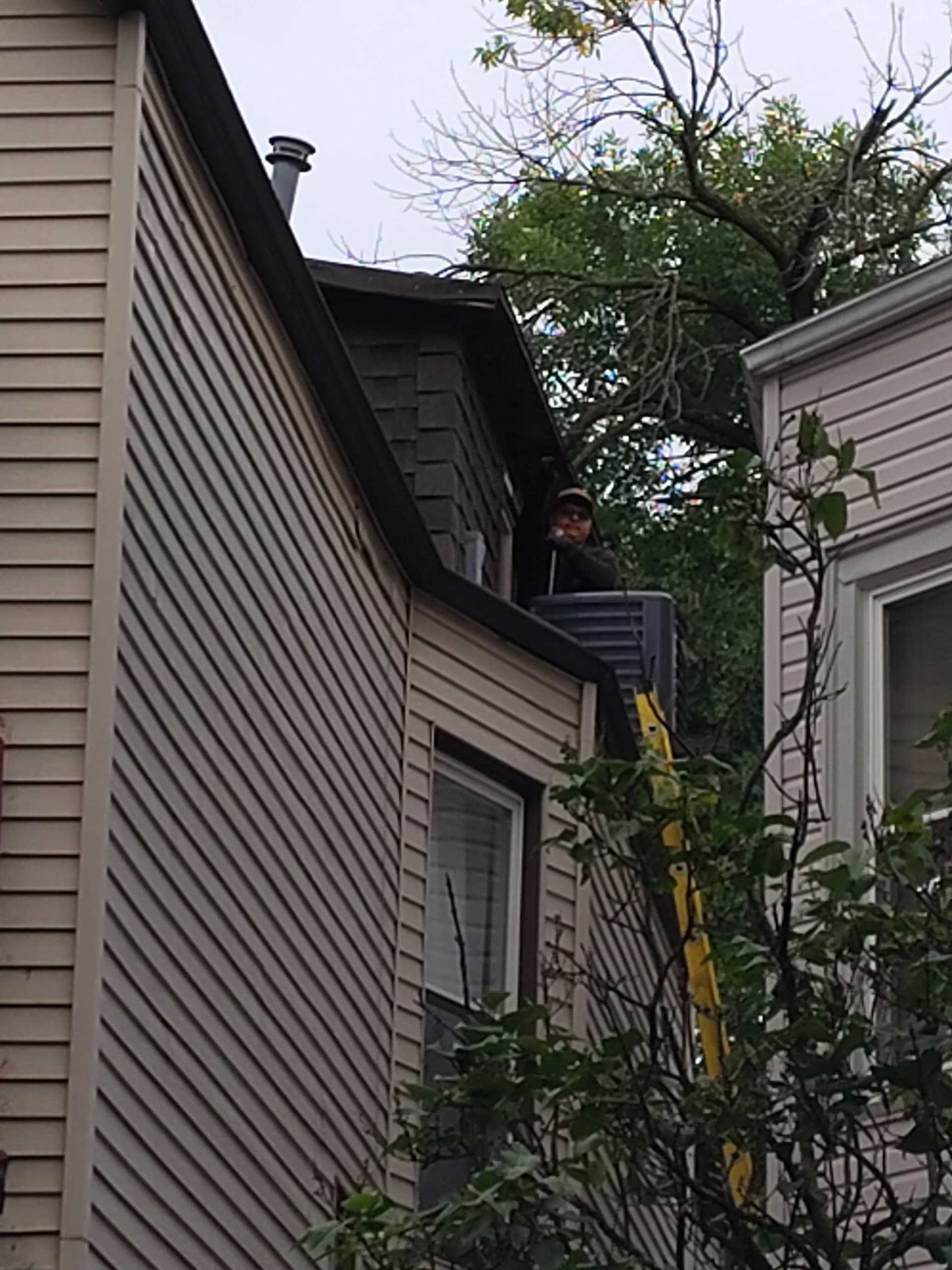 Gallery photos for Rooftop AC Condenser Install Done Right: Image #1
